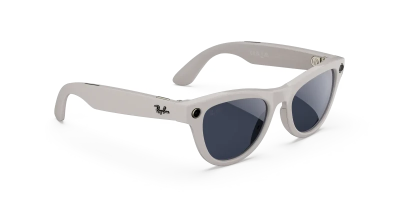 عینک هوشمند Ray‑Ban Meta Skyler Shiny Chalky Gray / Clear to Sapphire Transitions Size 52 - Image 3