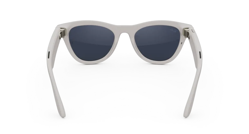 عینک هوشمند Ray‑Ban Meta Skyler Shiny Chalky Gray / Clear to Sapphire Transitions Size 52 - Image 2