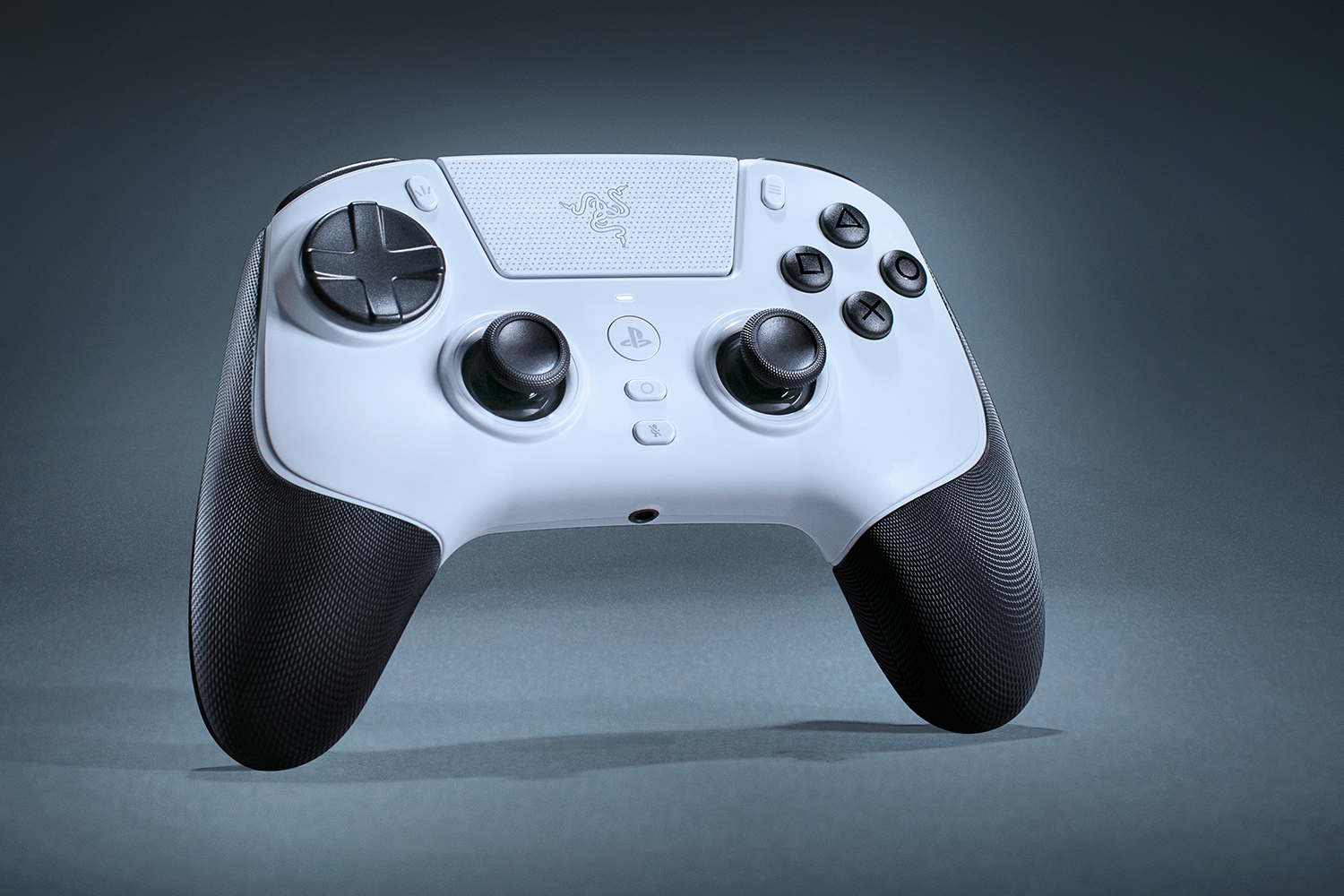 دسته بازی Razer Raiju V3 Pro White برای PS5 و PC