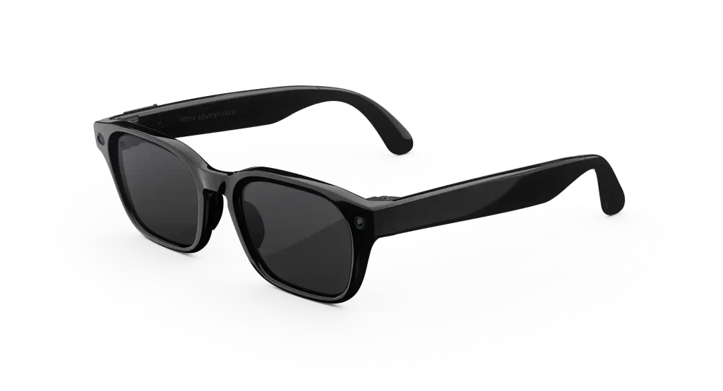 بررسی Meta Adventurer AI Glasses؛ عینک هوشمند 3K با لنز Transitions