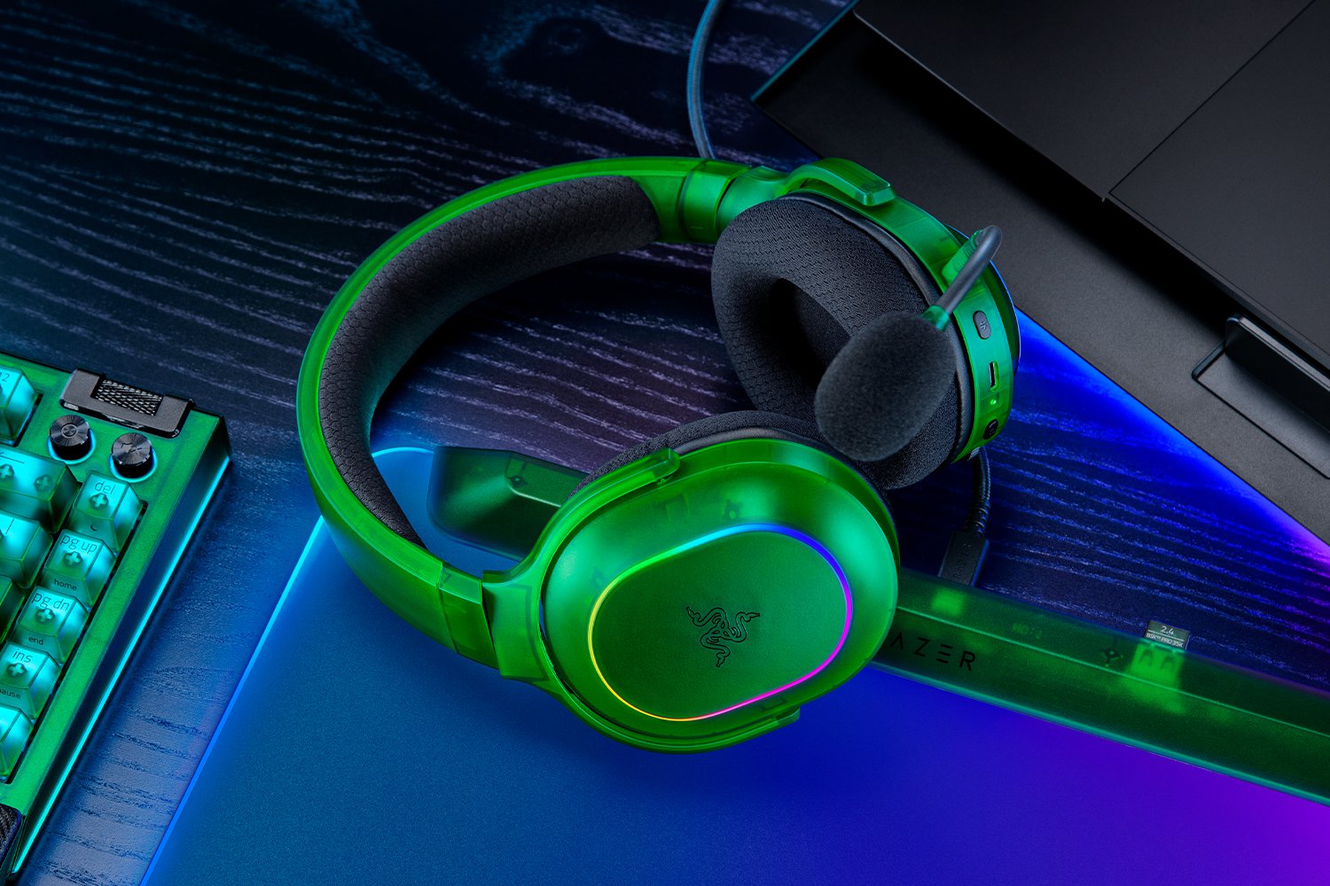 هدست گیمینگ Razer Barracuda X Chroma Phantom Green Edition - تصویر 5