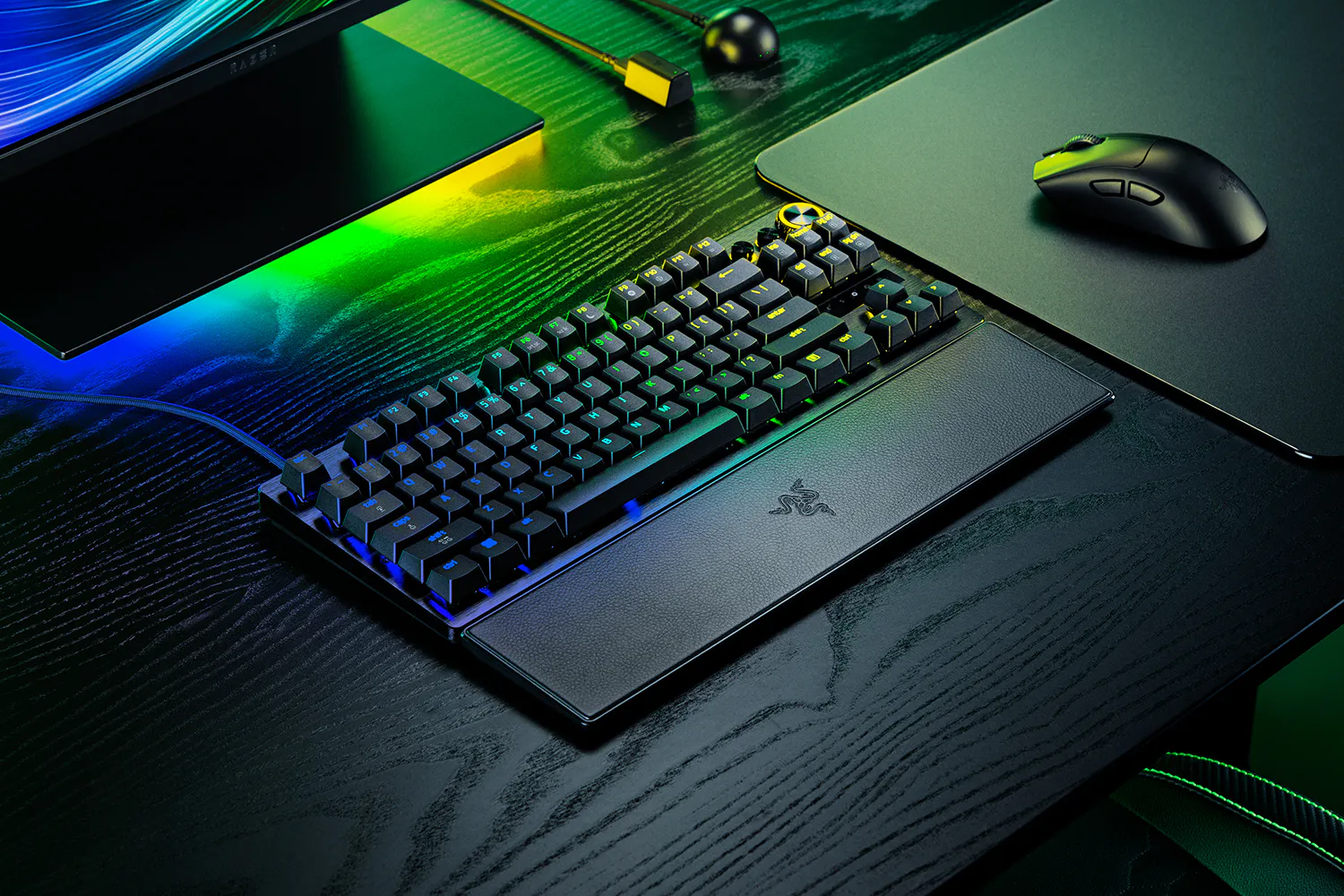 Razer Huntsman V3 Pro Low-profile Tenkeyless 8KHz