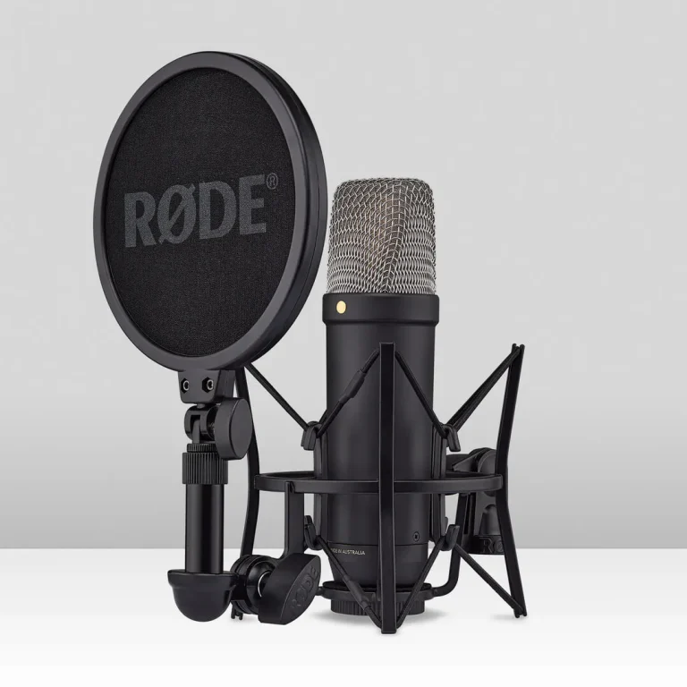 بررسی RØDE NT1 5th Generation؛ راهنمای میکروفون XLR و USB